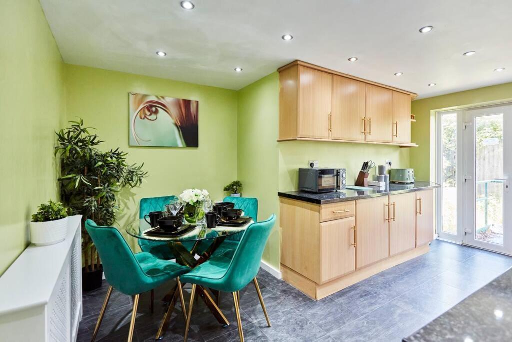 *Little Haven In Leeds* ¤Private Parking¤ Ensuite Leeds  Ngoại thất bức ảnh