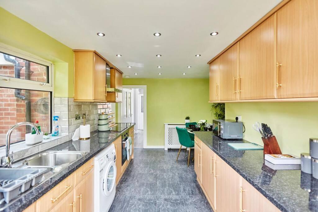 *Little Haven In Leeds* ¤Private Parking¤ Ensuite Leeds  Ngoại thất bức ảnh