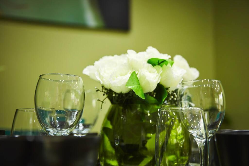 *Little Haven In Leeds* ¤Private Parking¤ Ensuite Leeds  Ngoại thất bức ảnh