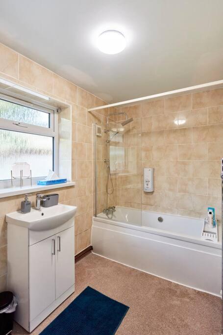 *Little Haven In Leeds* ¤Private Parking¤ Ensuite Leeds  Ngoại thất bức ảnh