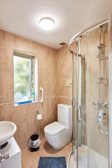*Little Haven In Leeds* ¤Private Parking¤ Ensuite Leeds  Ngoại thất bức ảnh