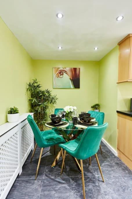 *Little Haven In Leeds* ¤Private Parking¤ Ensuite Leeds  Ngoại thất bức ảnh
